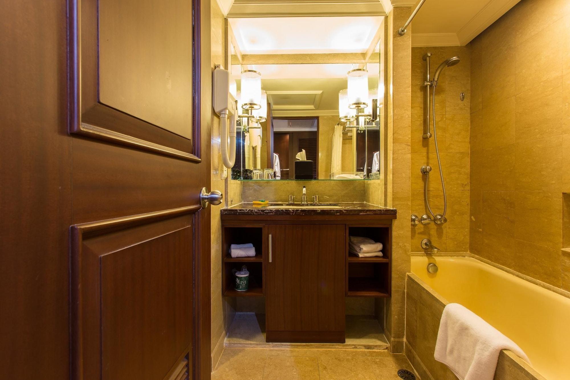 Le Grandeur Hotel Balikpapan المظهر الخارجي الصورة