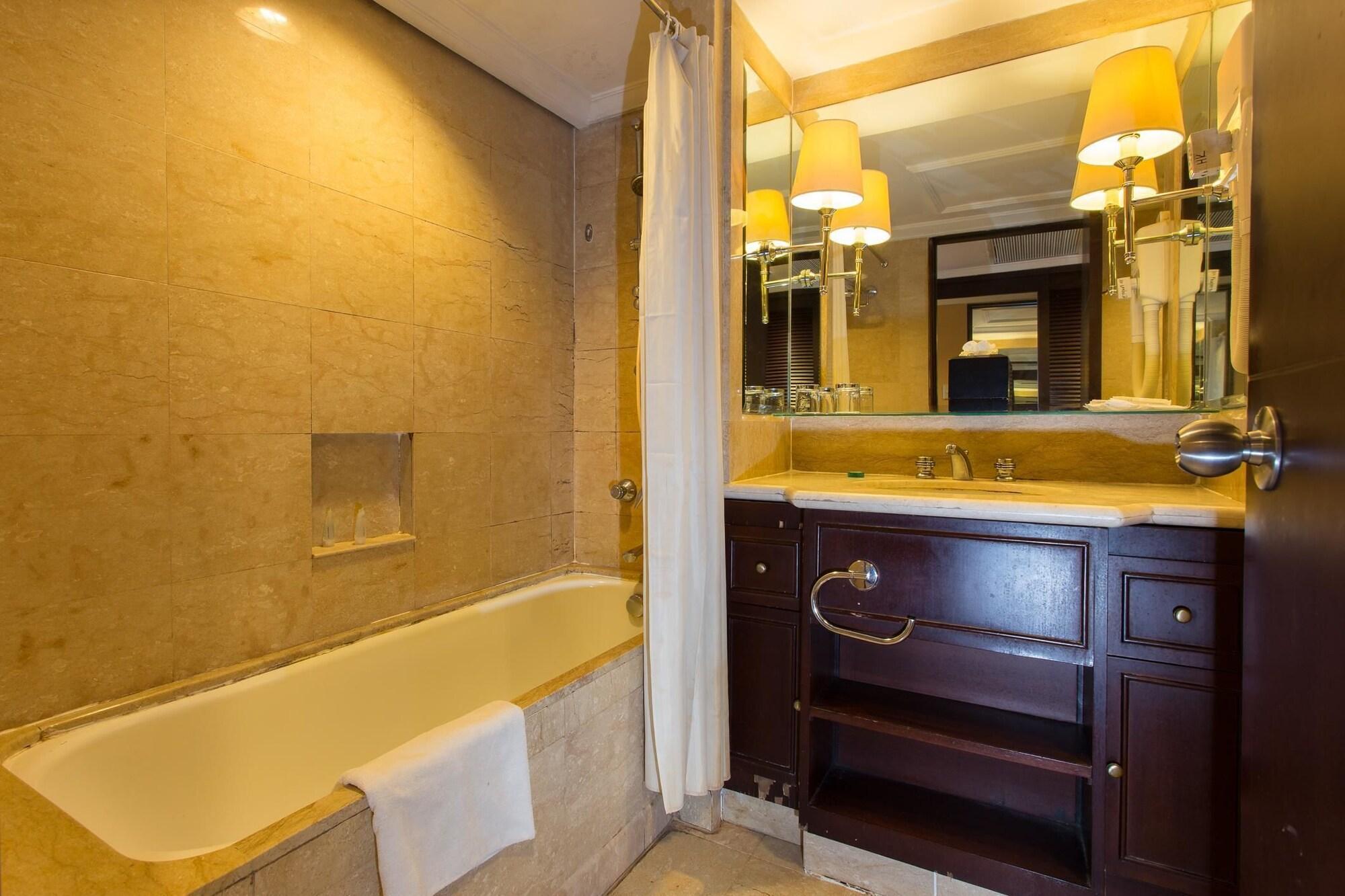 Le Grandeur Hotel Balikpapan المظهر الخارجي الصورة