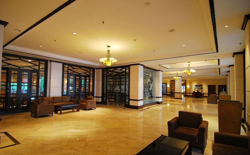 Le Grandeur Hotel Balikpapan المظهر الخارجي الصورة