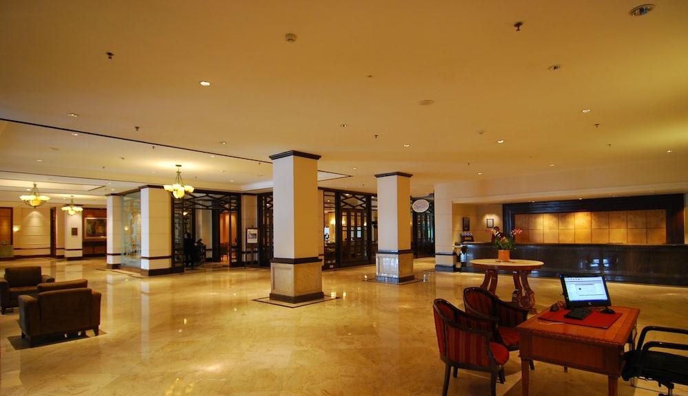 Le Grandeur Hotel Balikpapan المظهر الخارجي الصورة