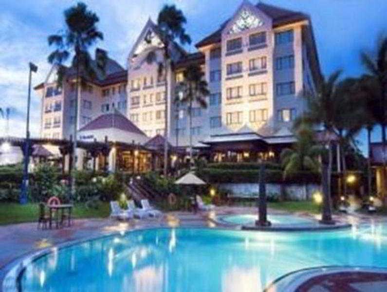 Le Grandeur Hotel Balikpapan المظهر الخارجي الصورة