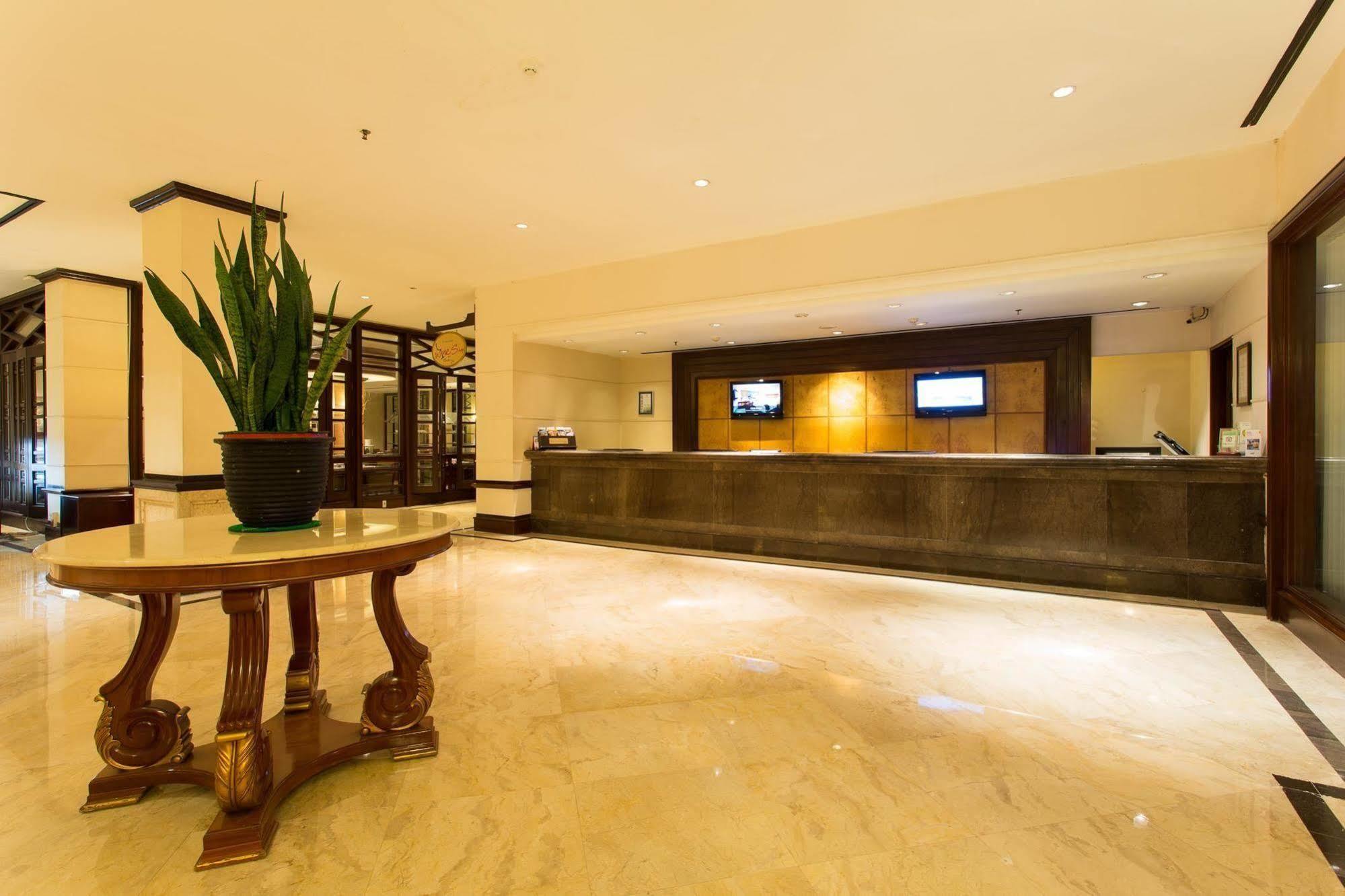 Le Grandeur Hotel Balikpapan المظهر الخارجي الصورة